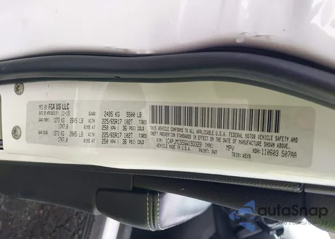 2016 Jeep Cherokee Latitude z USA, uszkodzony, nr VIN 1C4PJMCS5GW193320